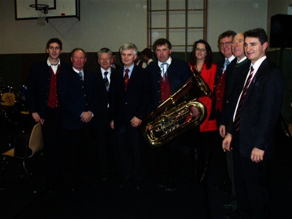 Hauerkapelle Fels am Wagram 2008: v.R.n.L. Ehrungen: Roman Karl, Alois Mader (Tuba), Thomas Leuthner, Wastian, Franz Sauerstingl, Christoph Passecker