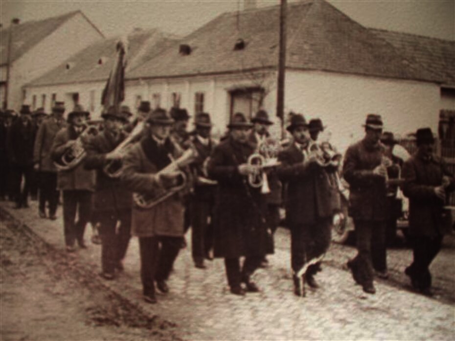 Ortsmusik Fels 1946 [Foto: Archiv Leuthner]